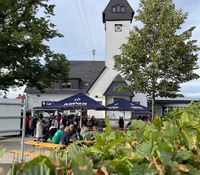 Dorffest in Oberbrombach Dorffest an der Kirche in Oberbrombach